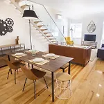 Lovelystay - Cais Apartment River View