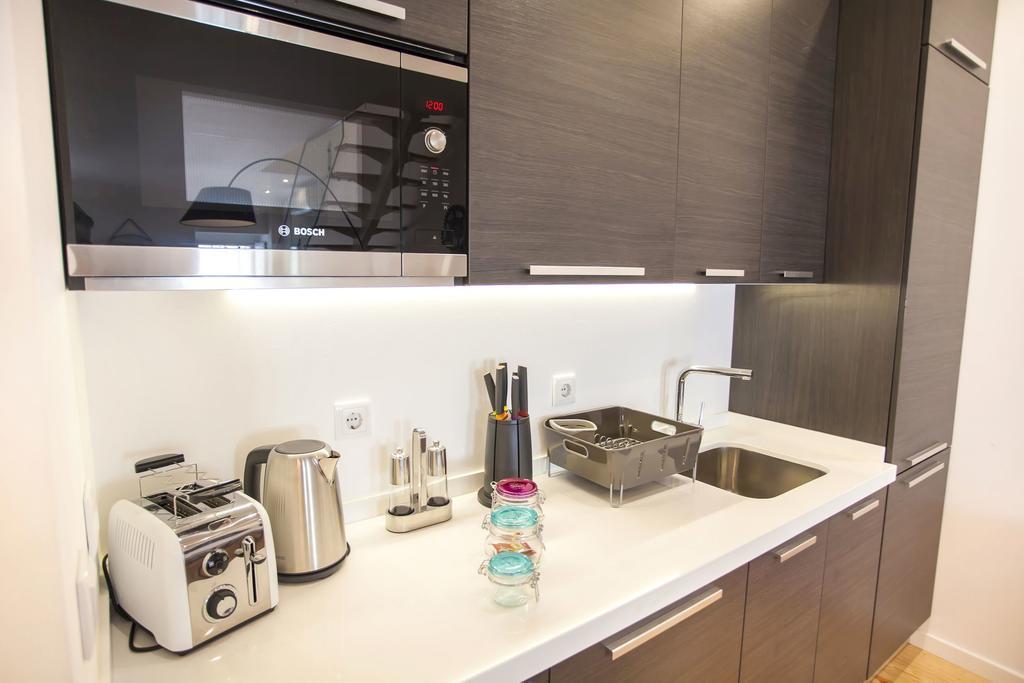 Lovelystay - Cais River View Appartement *